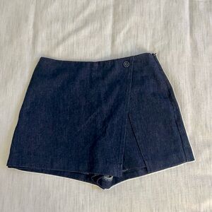 Zara denim skort medium
